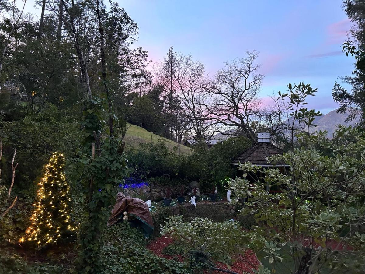 Bed & Breakfast Foothill House Calistoga